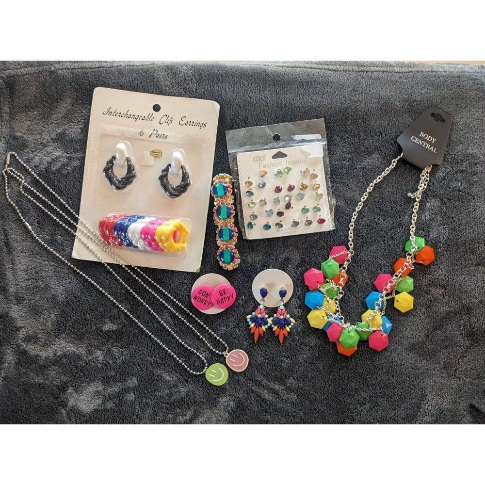 *3 for $12‎ * Lot of Mixed Bright Colorful Costume Jewelry - 22 Pieces